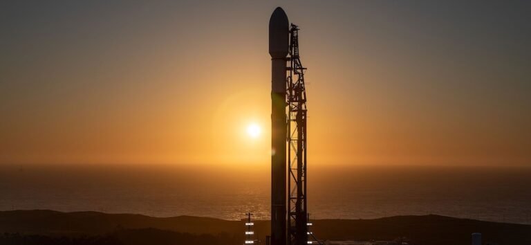 Live coverage: SpaceX to launch 24 Starlink satellites on Falcon 9 rocket from Vandenberg SFB – Spaceflight Now