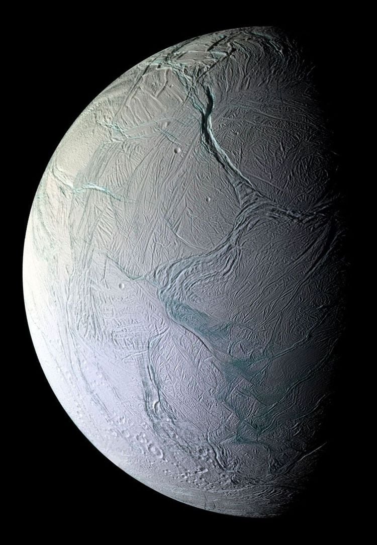 ESA Outlines High-Tech Lander Instruments for 2050 Enceladus